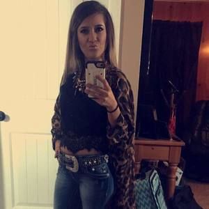 Meet your Posher, Brooke